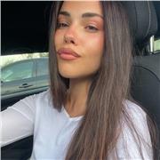 Offro lezioni private di latino e greco (biennio) oppure aiuto compiti nelle materie umanistiche.